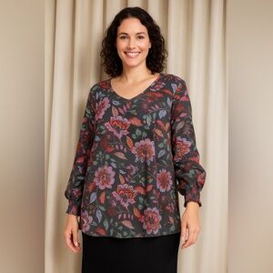 🌺 Denim & Co. Floral V-Neck Blouse – Size 2X